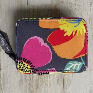 NWOT Vera Bradley Jazzy Blooms Pill Case